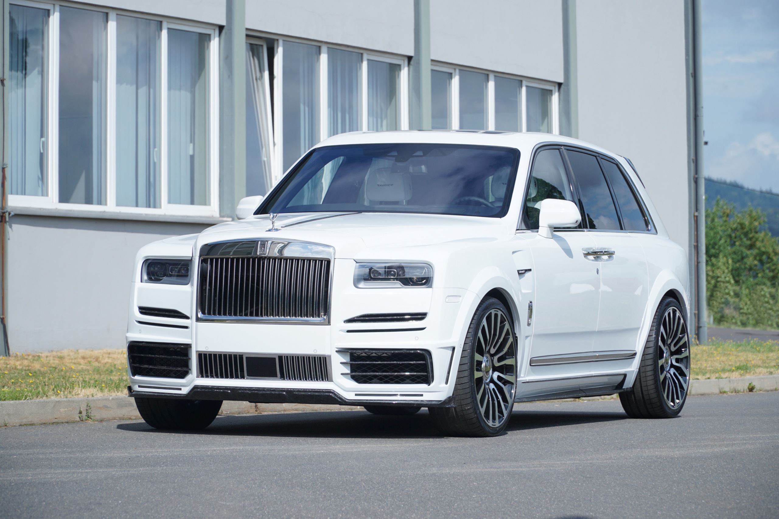 Cullinan - Wide Body | Mansory